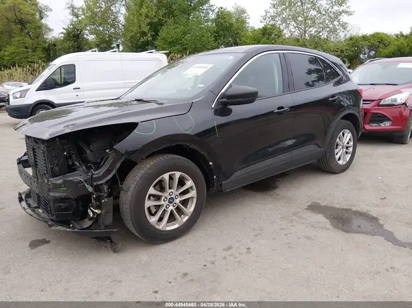 1FMCU0G68NUA90229 2022 FORD ESCAPE - Image 2