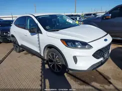 1FMCU0G68NUB59694 2022 FORD ESCAPE