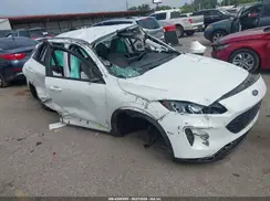 1FMCU0G68NUB64104 2022 FORD ESCAPE
