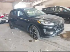 1FMCU0G68NUB92761 2022 FORD ESCAPE