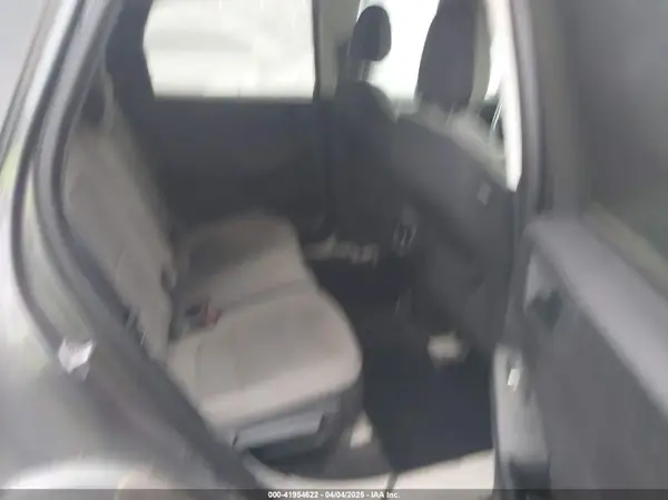 1FMCU0G68NUB97989 2022 FORD ESCAPE - Image 8
