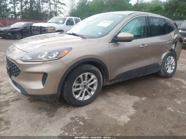 1FMCU0G69LUB30539 2020 FORD ESCAPE - Image 2
