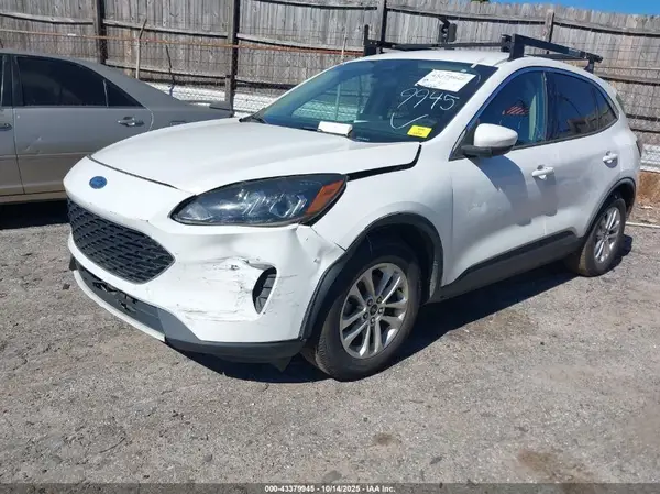 1FMCU0G69LUB73939 2020 FORD ESCAPE - Image 2