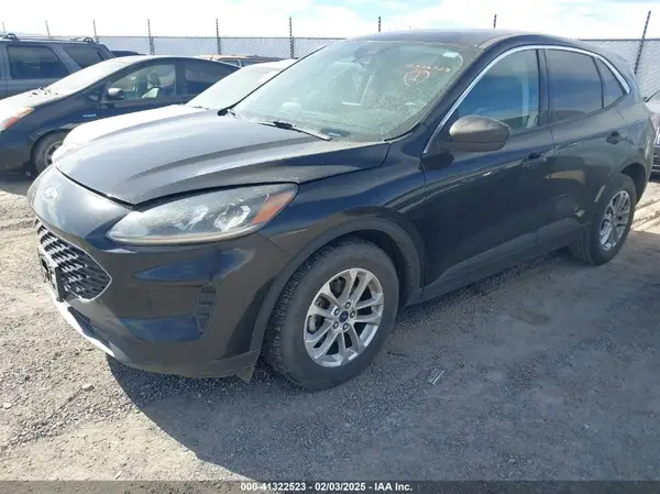 1FMCU0G69MUA90500 2021 FORD ESCAPE - Image 2