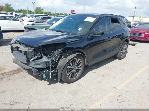 1FMCU0G69MUA92604 2021 FORD ESCAPE - Image 2