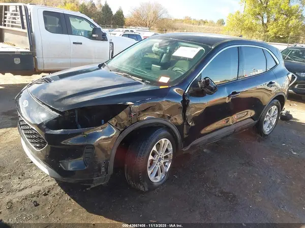 1FMCU0G69NUA25115 2022 FORD ESCAPE - Image 2