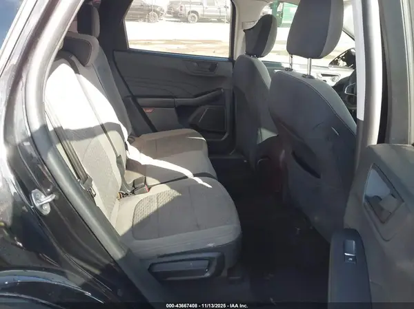 1FMCU0G69NUA25115 2022 FORD ESCAPE - Image 8