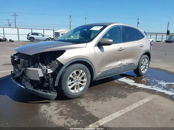 1FMCU0G6XLUB13345 2020 FORD ESCAPE - Image 2