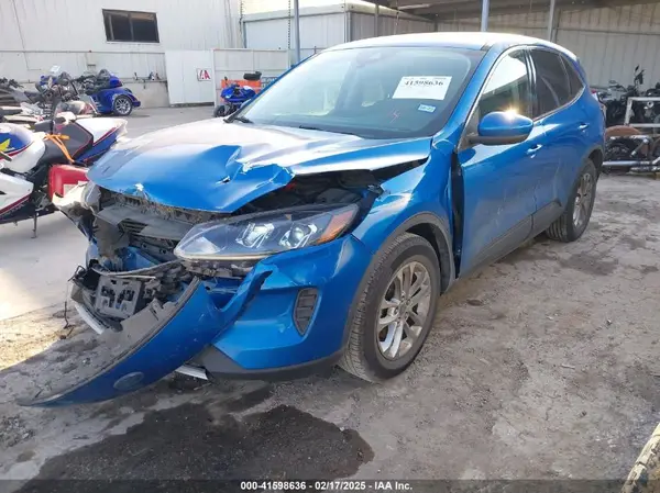 1FMCU0G6XLUB30422 2020 FORD ESCAPE - Image 2