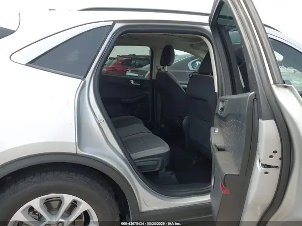 1FMCU0G6XLUC44713 2020 FORD ESCAPE - Image 8