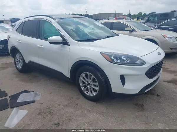 1FMCU0G6XMUA26997 2021 FORD ESCAPE - Image 1