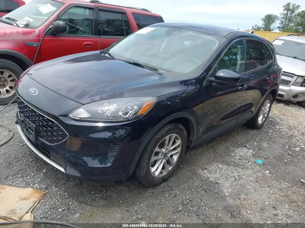 1FMCU0G6XMUA78582 2021 FORD ESCAPE - Image 2
