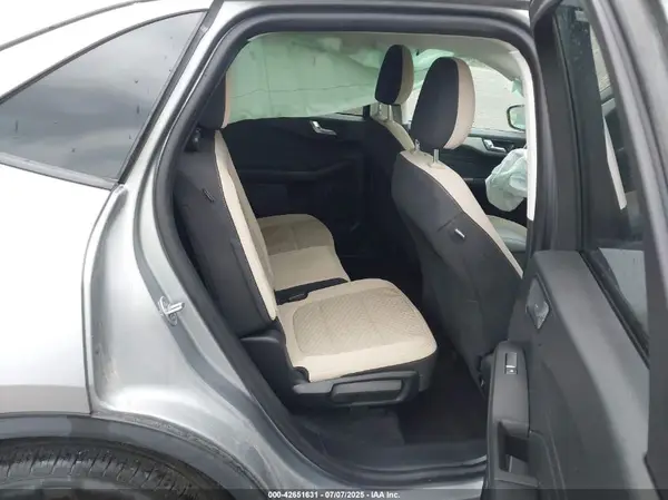 1FMCU0G6XMUA89937 2021 FORD ESCAPE - Image 8
