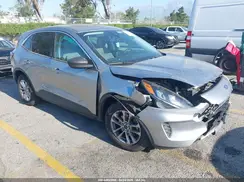 1FMCU0G6XNUA54641 2022 FORD ESCAPE