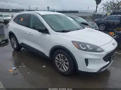 1FMCU0G6XNUB33212 2022 FORD ESCAPE