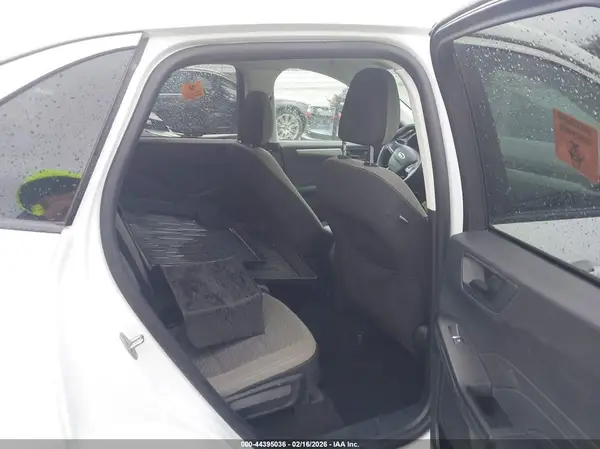 1FMCU0G6XNUB33212 2022 FORD ESCAPE - Image 8