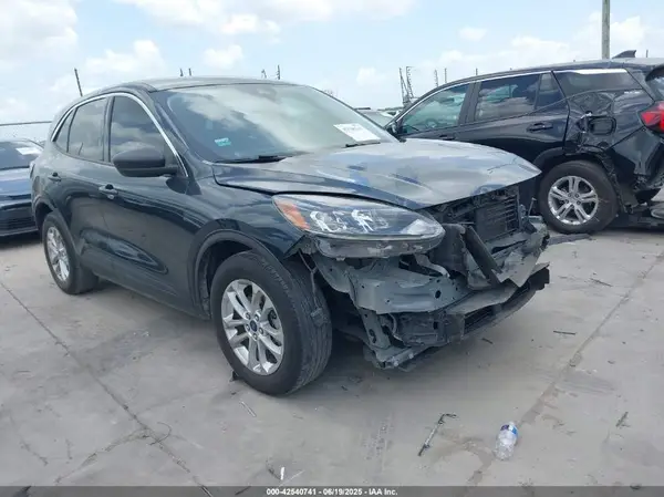 1FMCU0G6XNUB81440 2022 FORD ESCAPE - Image 1