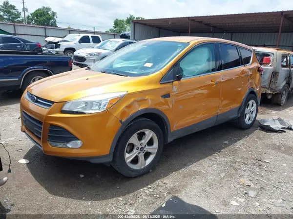 1FMCU0G70GUA20140 2016 FORD ESCAPE - Image 2