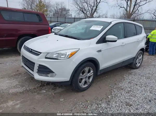 1FMCU0G70GUA89720 2016 FORD ESCAPE - Image 2