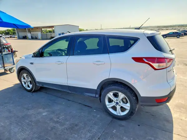 1FMCU0G70GUB06676 2016 FORD ESCAPE - Image 2