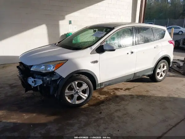 1FMCU0G70GUB08315 2016 FORD ESCAPE - Image 2