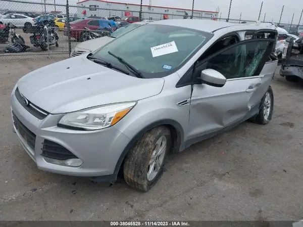 1FMCU0G70GUB36616 2016 FORD ESCAPE - Image 2