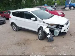 1FMCU0G70GUB86240 2016 FORD ESCAPE