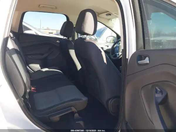 1FMCU0G71GUA81089 2016 FORD ESCAPE - Image 8
