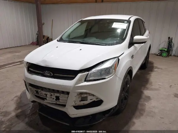1FMCU0G71GUB12387 2016 FORD ESCAPE - Image 2