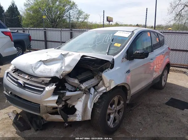 1FMCU0G71GUB94153 2016 FORD ESCAPE - Image 2