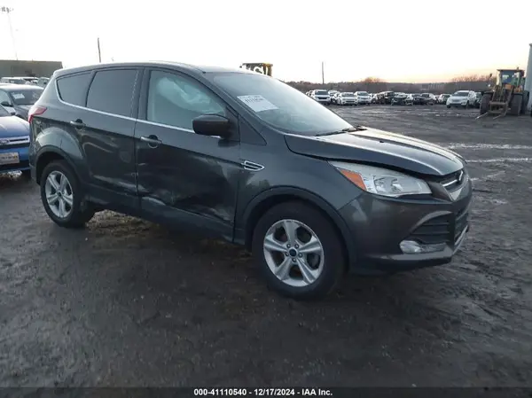 1FMCU0G71GUC04230 2016 FORD ESCAPE - Image 1