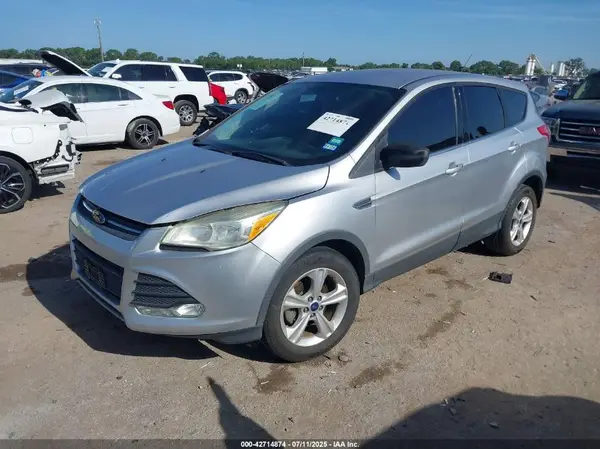 1FMCU0G72GUA09673 2016 FORD ESCAPE - Image 2
