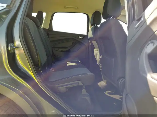 1FMCU0G72GUB39484 2016 FORD ESCAPE - Image 8