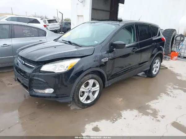 1FMCU0G73GUB60781 2016 FORD ESCAPE - Image 2