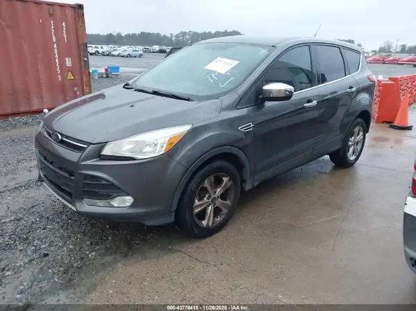 1FMCU0G74GUA26619 2016 FORD ESCAPE - Image 2