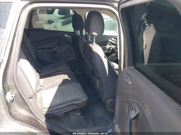 1FMCU0G74GUA83872 2016 FORD ESCAPE - Image 8