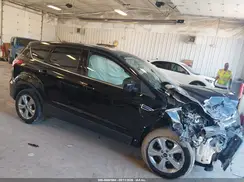 1FMCU0G75GUA37869 2016 FORD ESCAPE