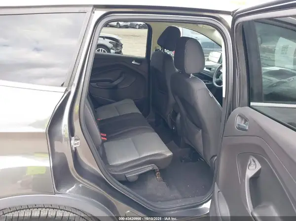 1FMCU0G76GUA17114 2016 FORD ESCAPE - Image 8