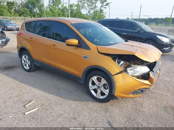 1FMCU0G76GUA49609 2016 FORD ESCAPE - Image 1