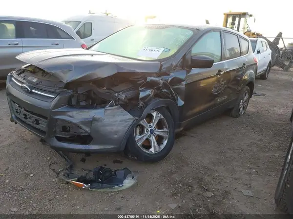 1FMCU0G76GUA77801 2016 FORD ESCAPE - Image 2