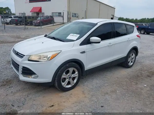 1FMCU0G76GUB39813 2016 FORD ESCAPE - Image 2
