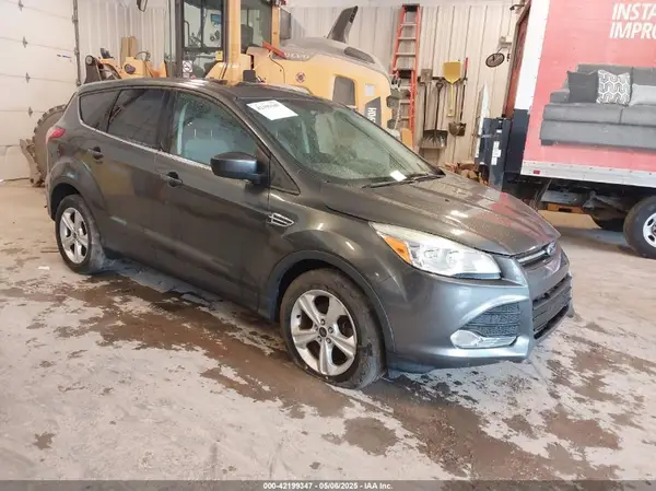 1FMCU0G76GUB49855 2016 FORD ESCAPE - Image 1