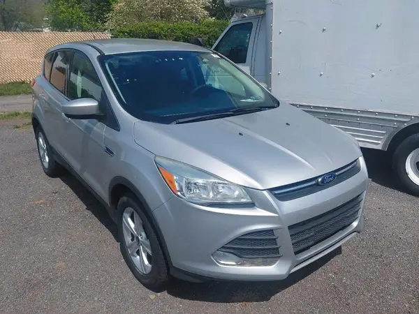 1FMCU0G76GUB78949 2016 FORD ESCAPE - Image 1