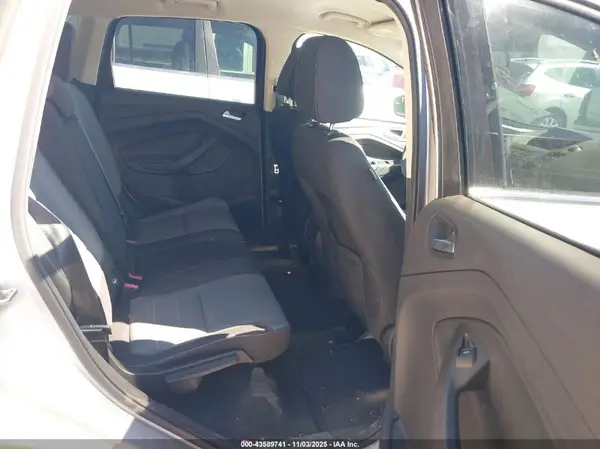 1FMCU0G76GUC41872 2016 FORD ESCAPE - Image 8