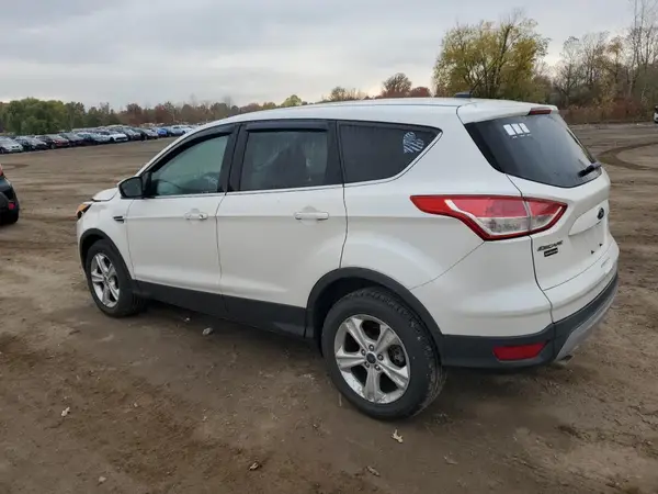 1FMCU0G77GUA06929 2016 FORD ESCAPE - Image 2
