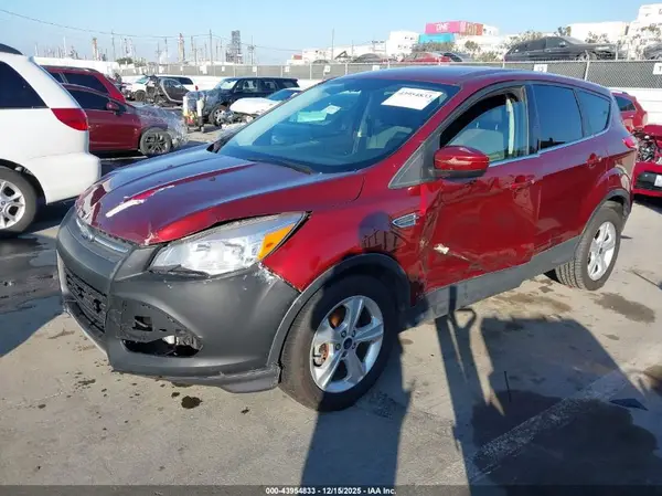 1FMCU0G77GUA68041 2016 FORD ESCAPE - Image 2