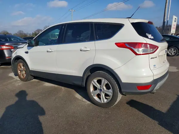 1FMCU0G77GUB95968 2016 FORD ESCAPE - Image 2