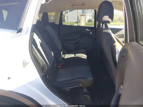 1FMCU0G77GUC23252 2016 FORD ESCAPE - Image 8
