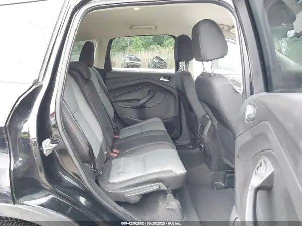 1FMCU0G78GUA19057 2016 FORD ESCAPE - Image 8