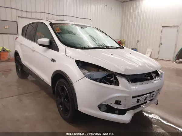 1FMCU0G78GUA25540 2016 FORD ESCAPE - Image 1